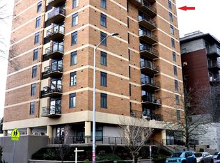 1300 University St APT 10C, Seattle, WA