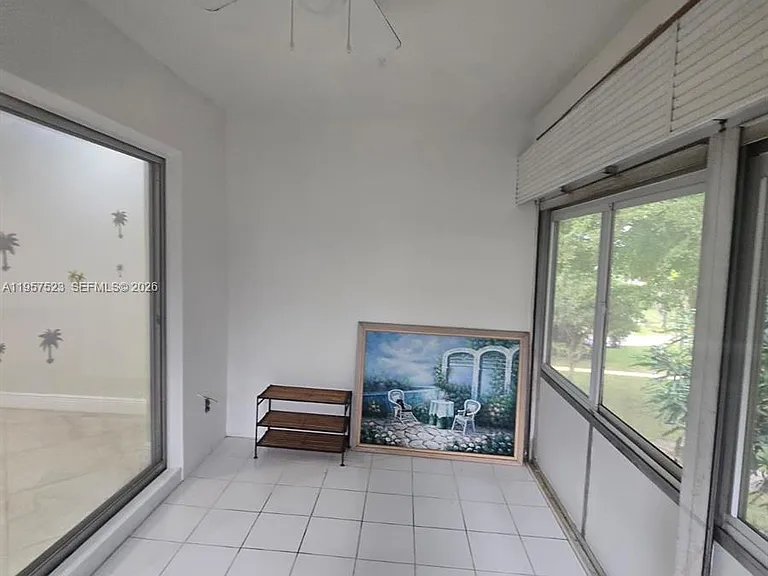 5151 W Oakland Park Blvd #303 — Photo 27
