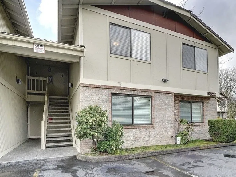 19822 Military Rd S #4 — Photo 1