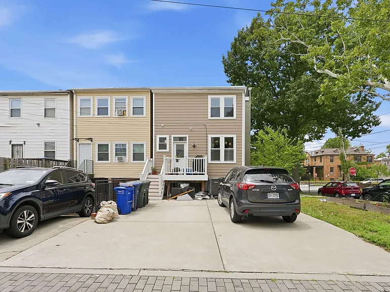 5521 3rd St NW #2 — Photo 36
