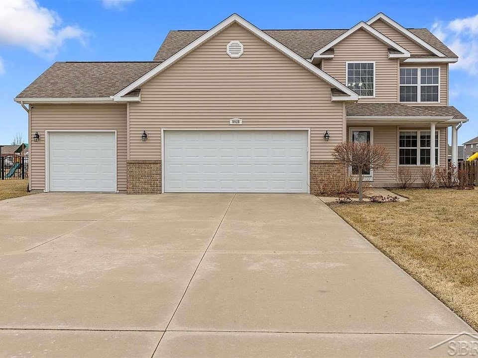 8928 Cottonwood Dr, Freeland, MI 48623 Zillow