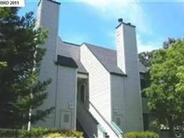 2743 East Ct, Richmond, CA 94806