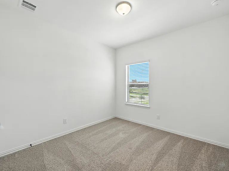 630 Redwood Way — Photo 15