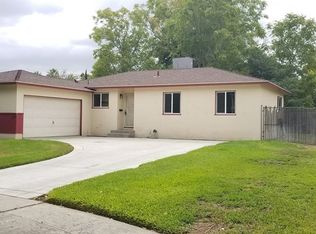 3466 Sun Ct, Riverside, CA 92507