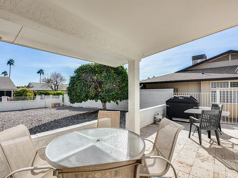 21423 N Palm Desert Dr — Photo 16