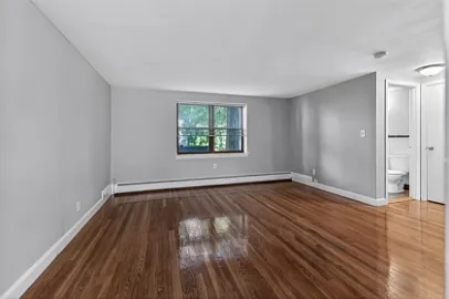 48-50 Harvard Avenue - Listings - 1 — Photo 3