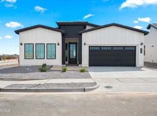 897 Chillington Rd, El Paso, TX 79928