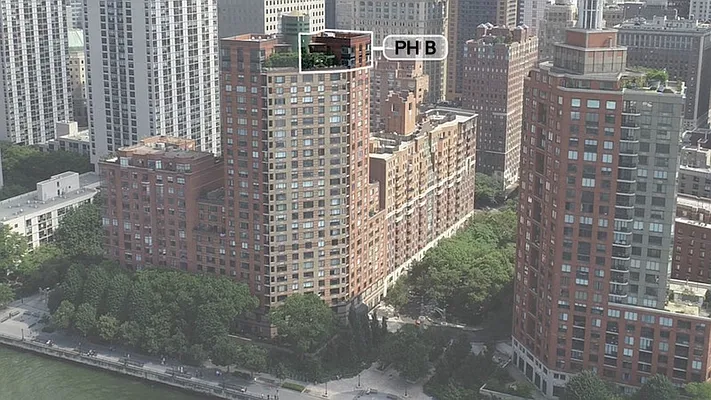 Rented by Brown Harris Stevens | media 22