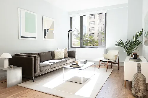 332 W 51st St #4 Photo 1