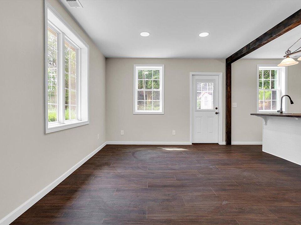 10331 Bent Mountain Rd, Bent Mountain, VA 24059 Zillow