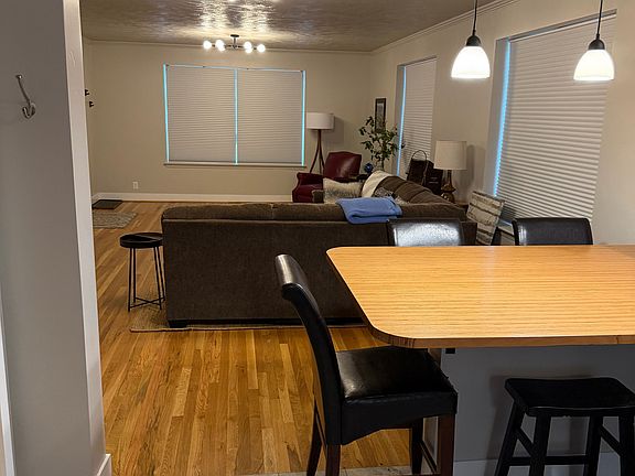 2nd image of 525 8th St