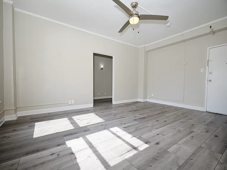 Carlton Lofts — Photo 36