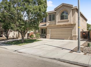 929 Sagewood Ln, Tracy, CA 95377