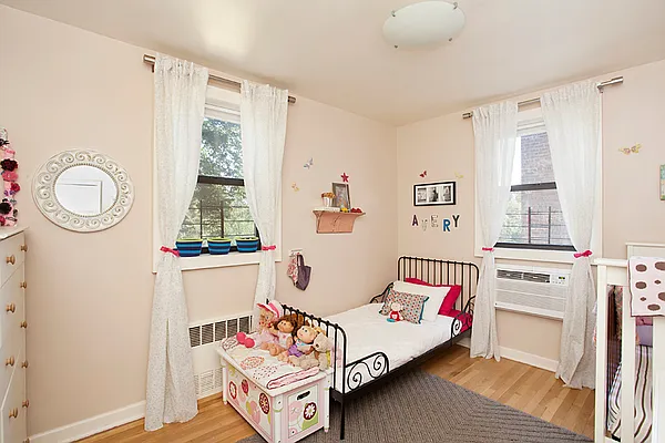 Sold by Brooklyn Hearth Realty | media 19