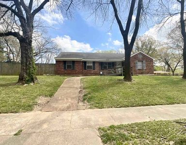 3370 Debby St, Memphis, TN, 38127