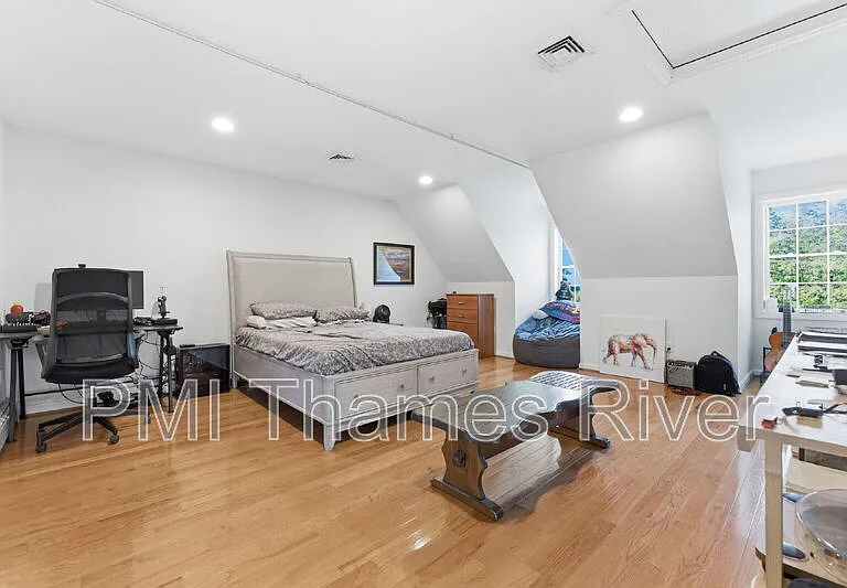 62 Terry Rd — Photo 41