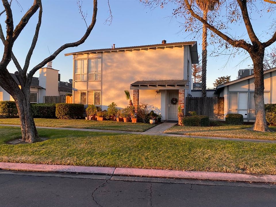 1st image of 2637 Parklane