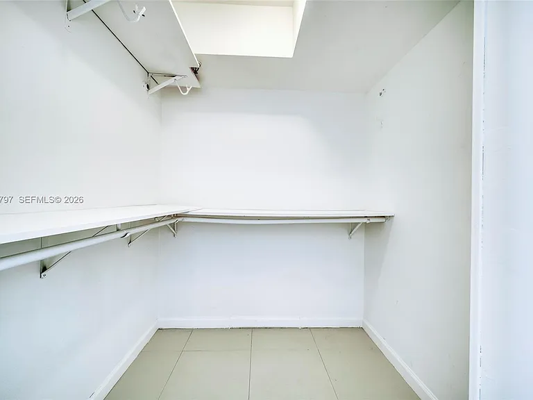 7933 West Dr #817 — Photo 13