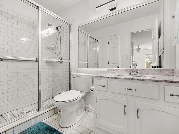 2nd image of 1242 Weatherstone Dr NE