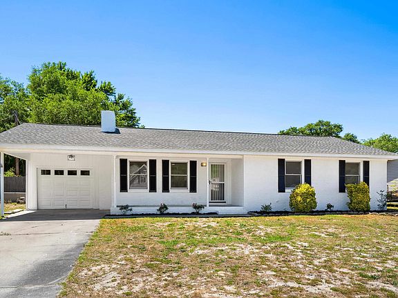 2nd image of 4148 Pine Dr.