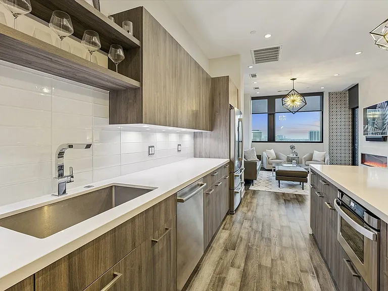 1211 Caroline St #1304 — Photo 20