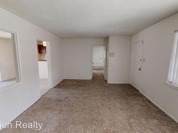 3rd image of 5231 N Pershing Ave