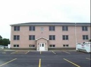 2536 E Clark St, Diamond, IL 60416