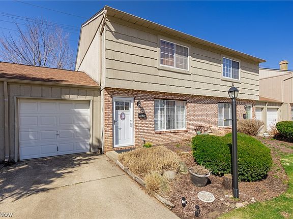 2nd image of 9633 Ryan Dr