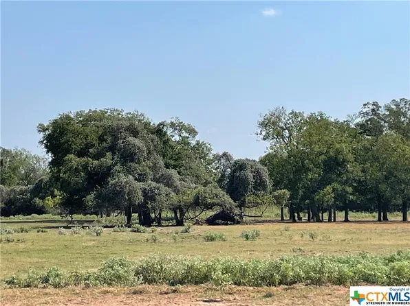639 Johnson Farms, Harwood, TX 78632