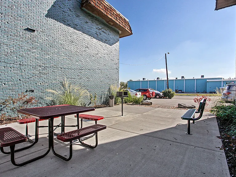 Stratford Plaza North — Photo 8