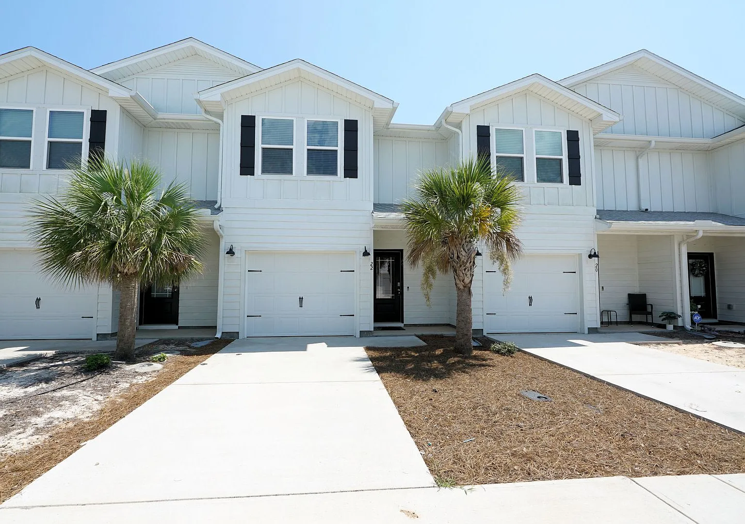 * Move In Special *Newer Townhome In Destin — Photo 2