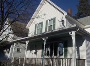 556 Cedar St, Manchester, NH 03103