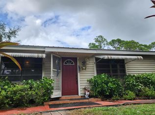 365 Tangerine Dr, Loxahatchee, FL 33470