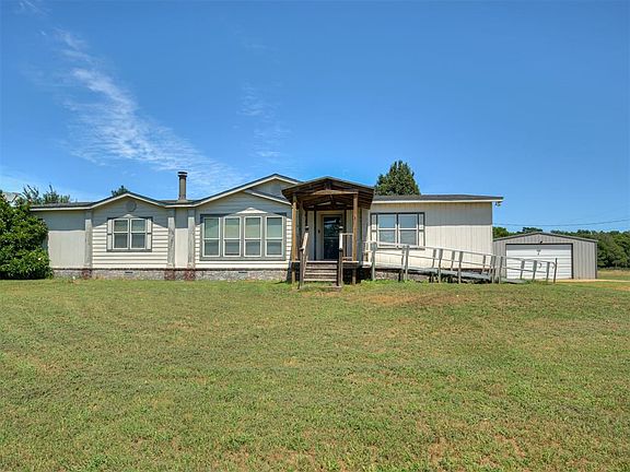 3rd image of 8433 Bradshaw Ln