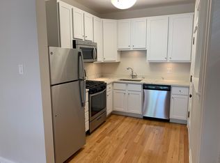 3952 N Bell Ave #3, Chicago, IL 60618