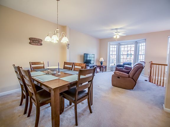 4th image of 7333 Ardglass Dr