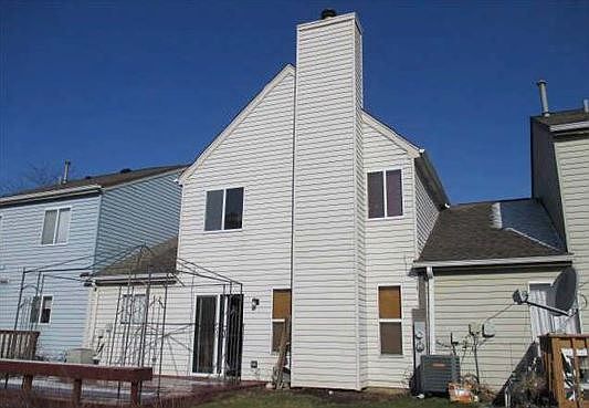 2nd image of 1325 Sunrise Ln