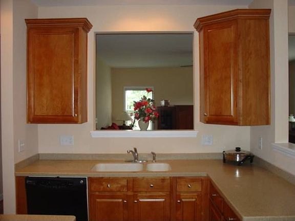 3rd image of 5026 Miller Dr