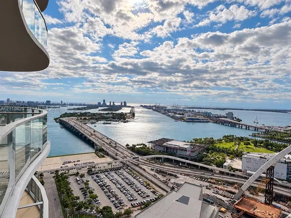 1400 Biscayne Blvd #3302, Miami, FL 33132