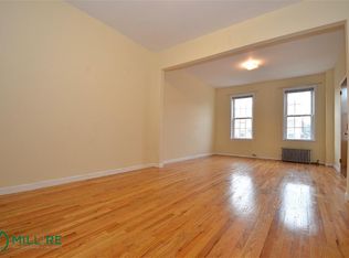 2223 35th St, Astoria, NY 11105