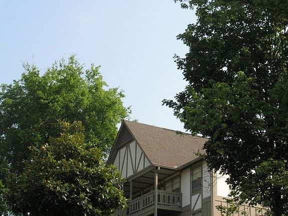 4th image of 6400 Lonas Dr APT 272