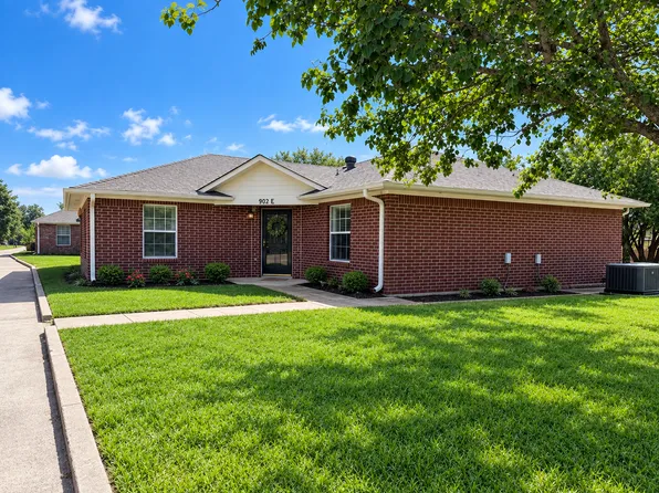 902C Andrews St, Jacksonville, TX 75766