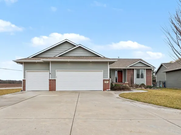 111 W Capstone Ct, Andover, KS 67002