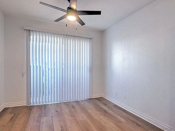 5th image of 569 E St Unit 31