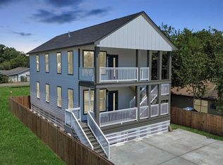 819 E 40th St, Houston, TX 77022