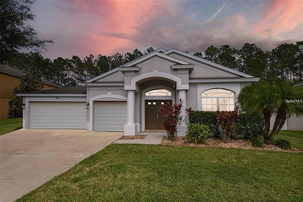 4 bed, 3.0 bath, 2763 sqft, $2,750 — Photo 1