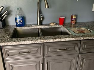 73 Chaucer Dr, Newark, DE 19713