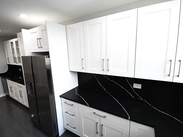 6138 N Kenmore Ave #2 — Photo 9
