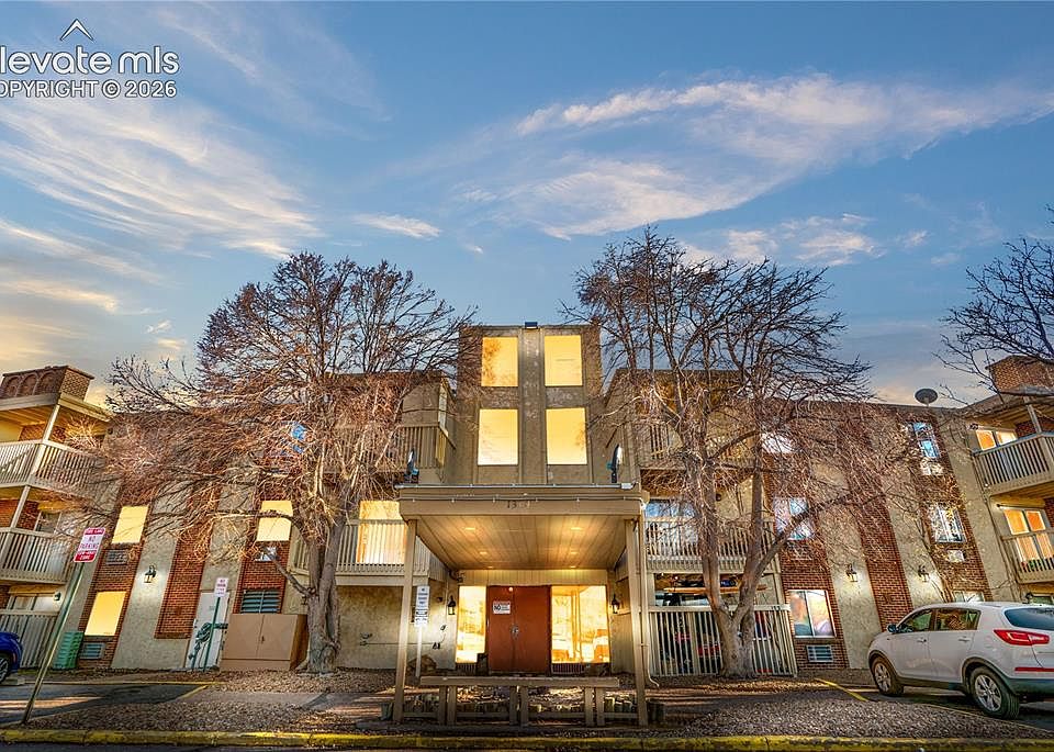 1st image of 1306 S Parker Rd APT 162