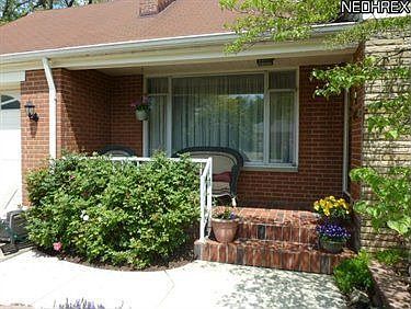 2nd image of 21190 Seabury Ave